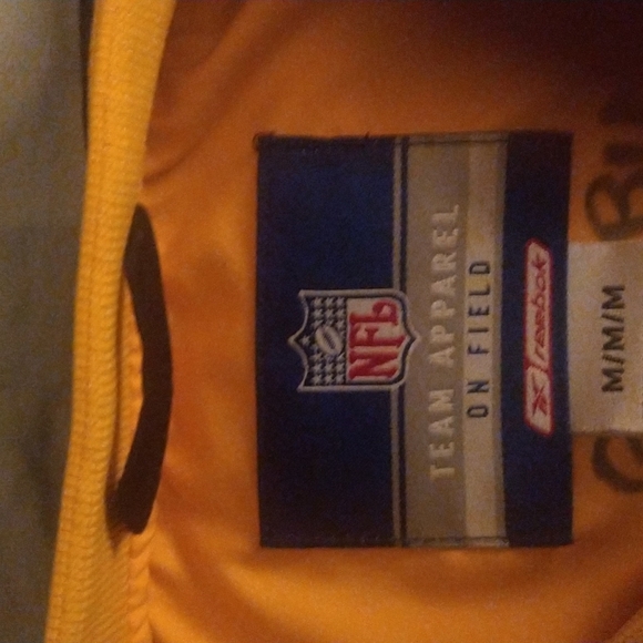 NFL/Reebok Pullover Steelers Jacket  Medium Black & Gold. A little Distressed - Picture 2 of 12